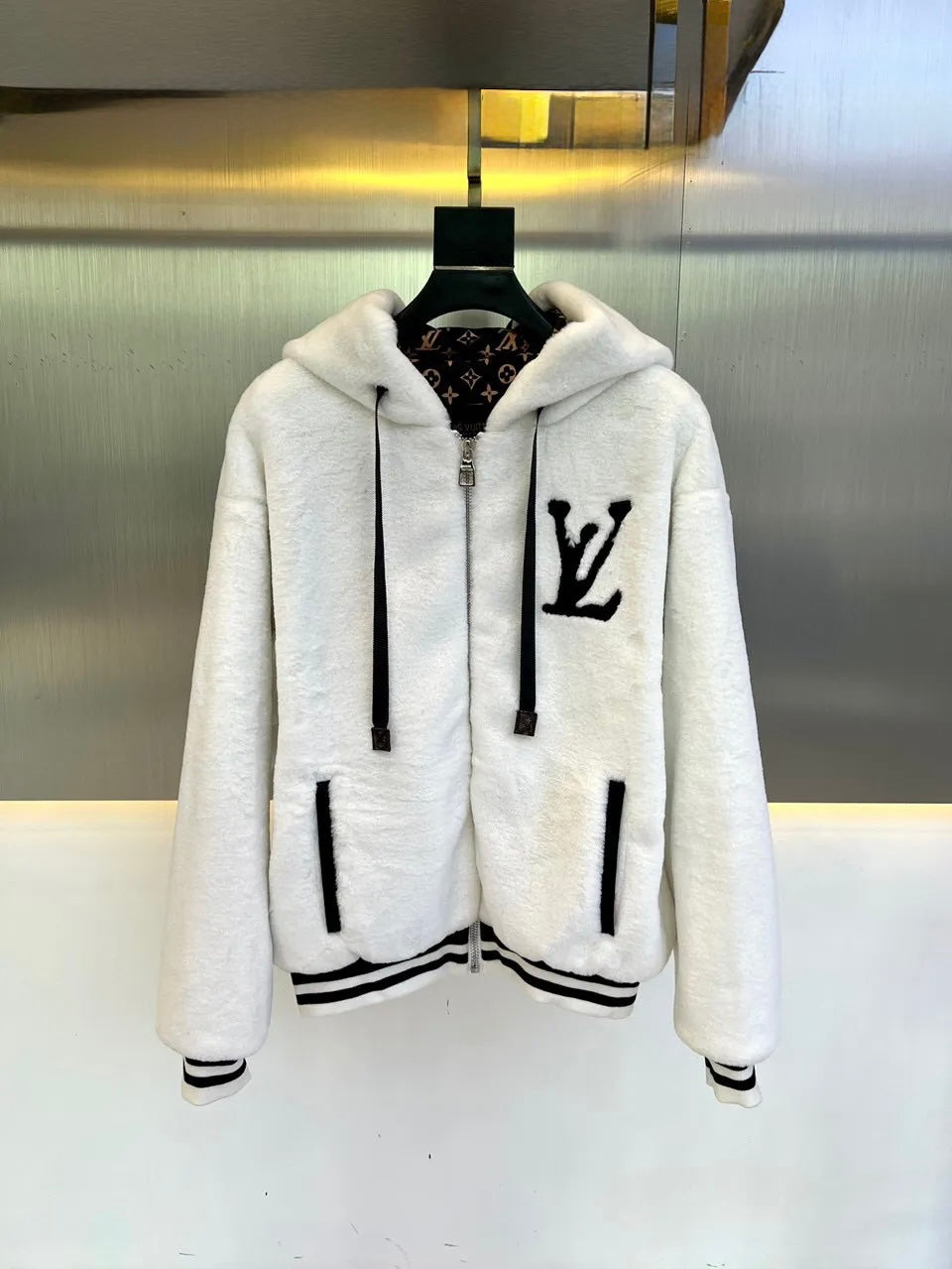 L.V Jacket - Collection Jacket 2025